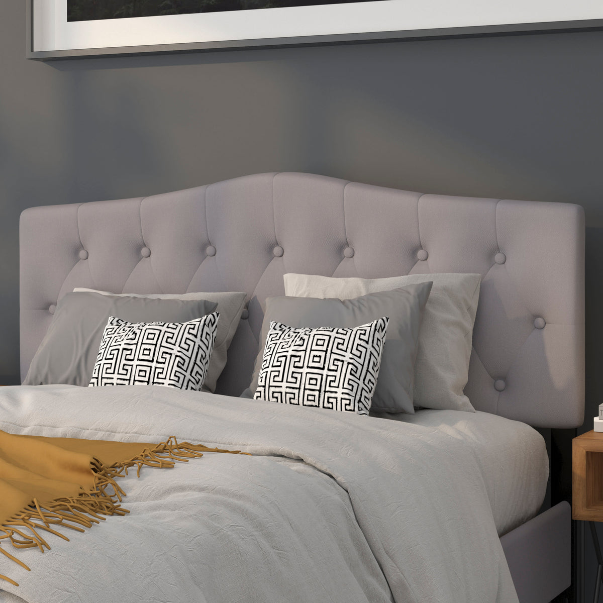 Light Gray,Queen |#| Arched Button Tufted Upholstered Queen Size Headboard in Light Gray Fabric