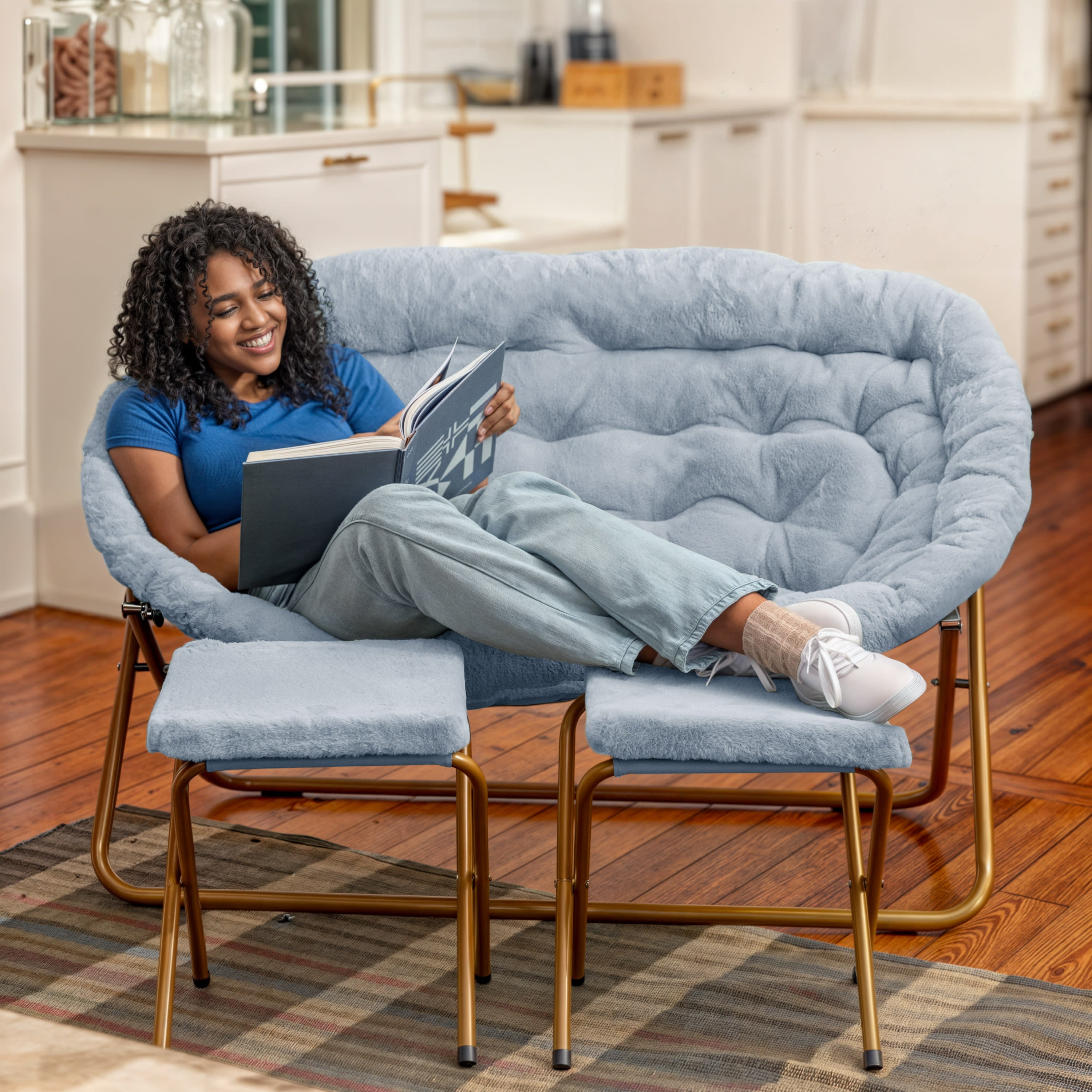 Saucer Chair with 2 Ottomans FV-FDS-001-2FR- – BizChair
