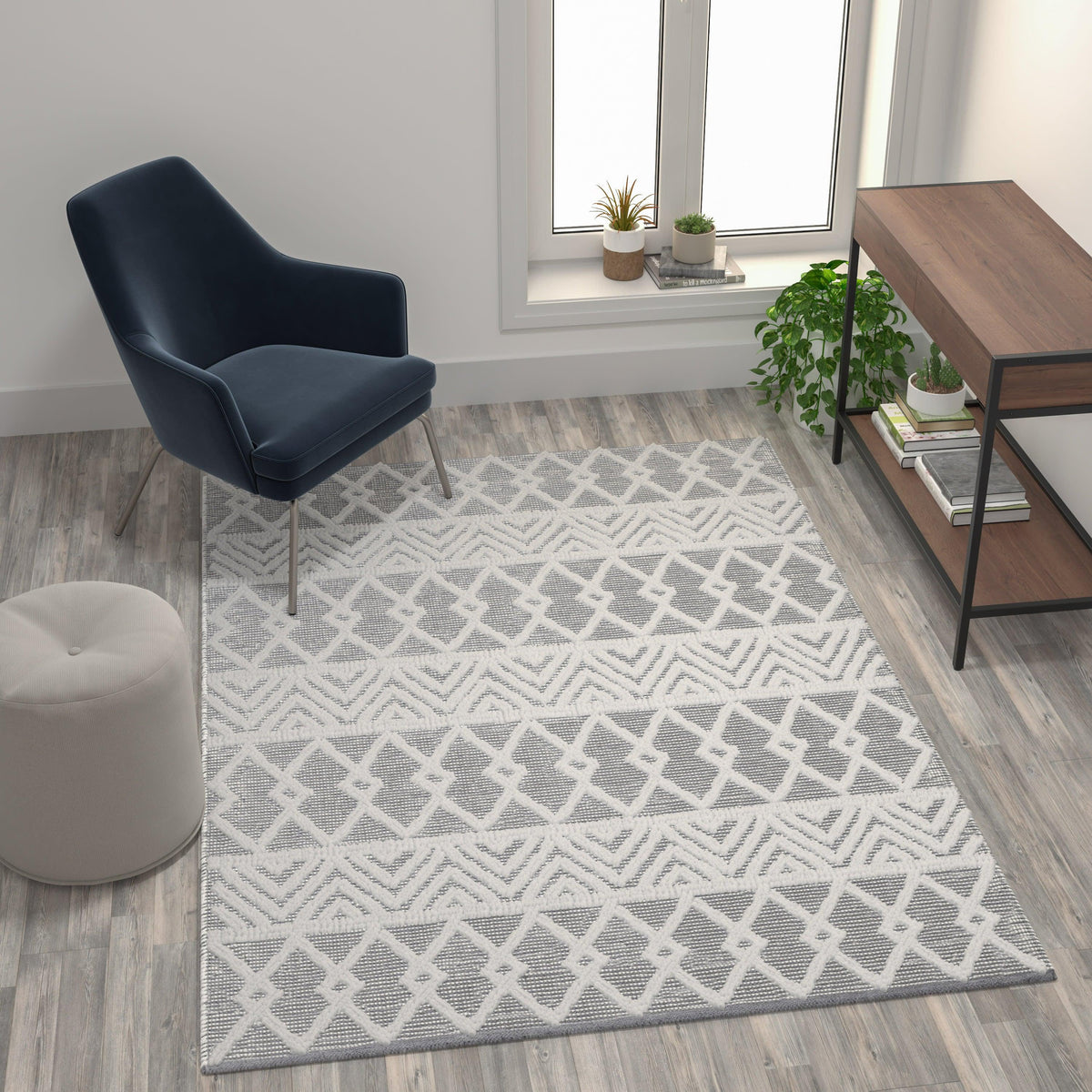 Gray/Ivory |#| Indoor Hand Woven Bohemian 5' x 7' Area Rug in Gray with Ivory Diamond Pattern