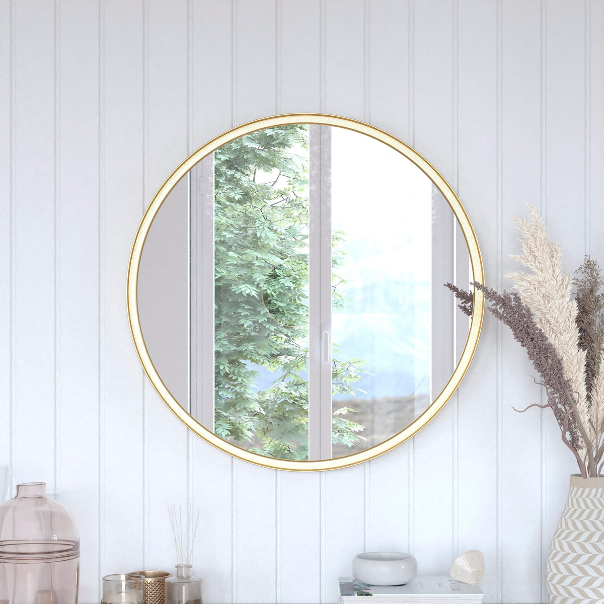 Gold,27.5" Round |#| 27.5" Round Accent Wall Mirror with Silver Backed Glass and Gold Metal Frame