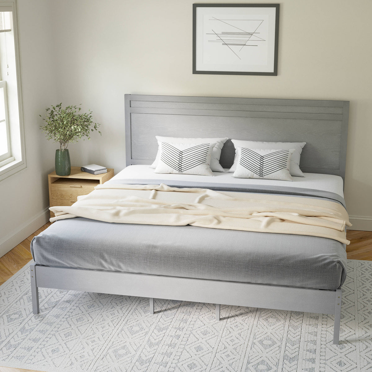 Gray,King |#| Solid Wood Platform Bed with Headboard and Wooden Slats in Gray - King