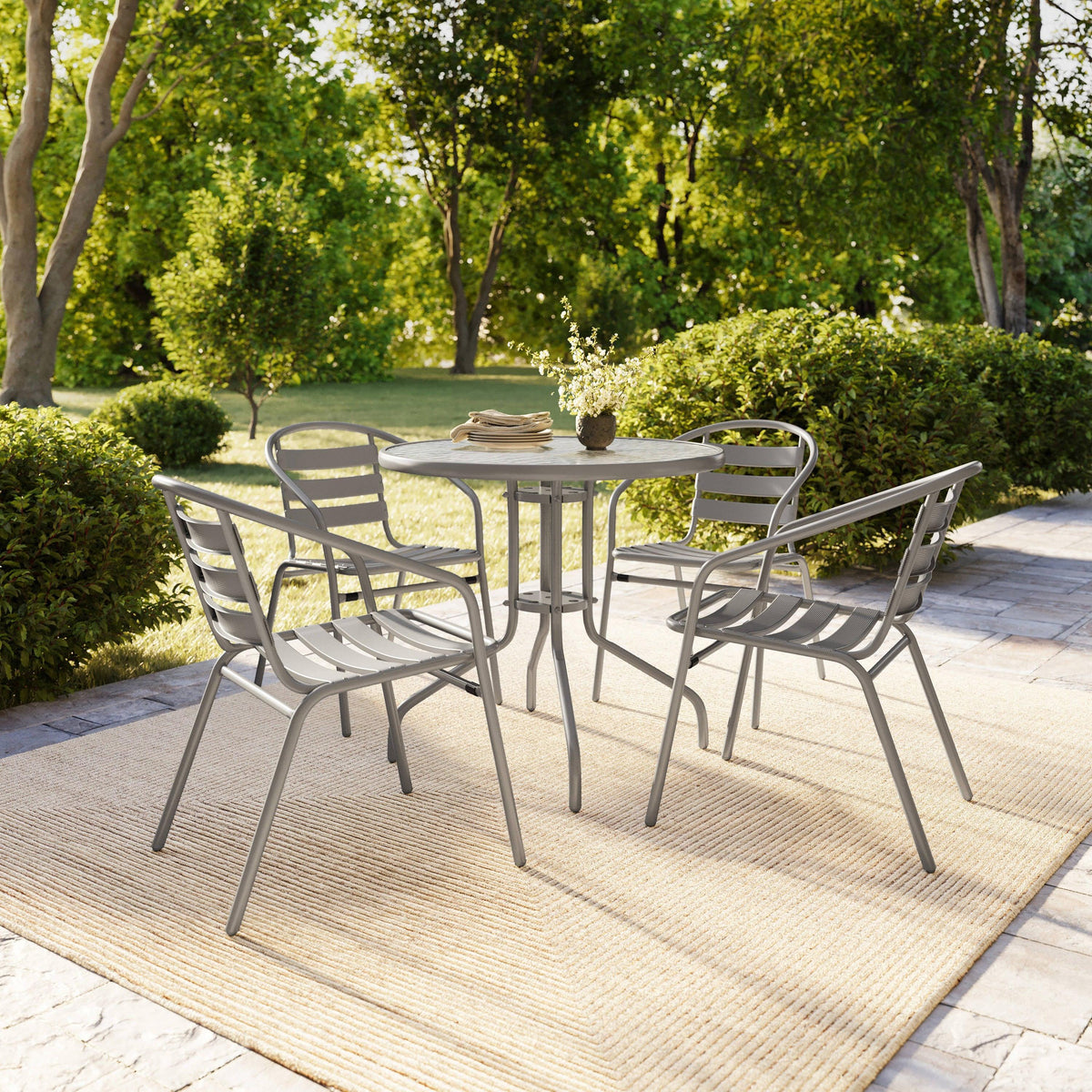Silver |#| Modern 31.5" Round Glass Framed Glass Table with 4 Silver Slat Back Chairs