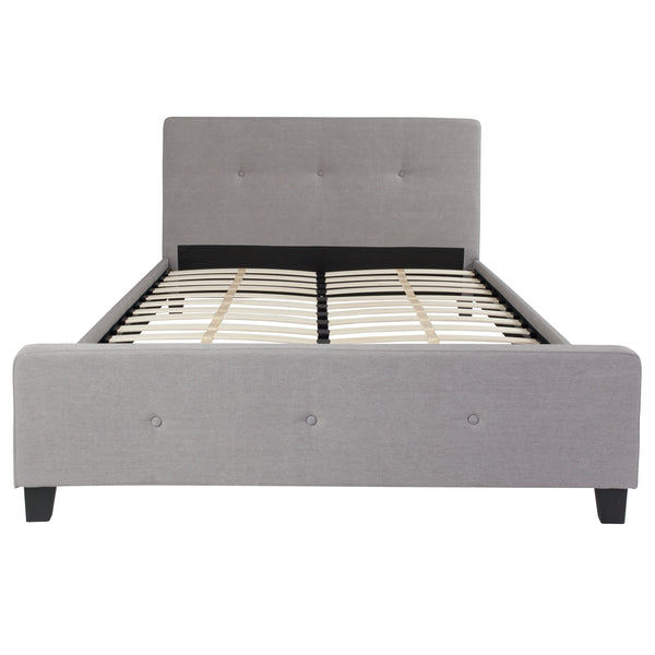 Light Gray,Queen |#| Queen Size Three Button Tufted Upholstered Platform Bed in Light Gray Fabric