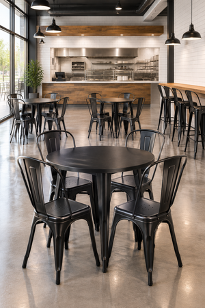 Bizchair-fast-casual-restaurant-with-compact-tables-and-counter-seating